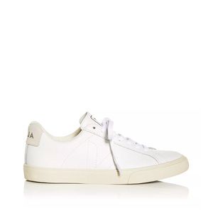 Size 9 Veja Women's Esplar Low Top Sneaker
